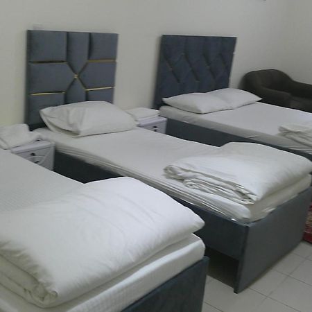 Ruby Star Hostel Dubai F2 Zewnętrze zdjęcie