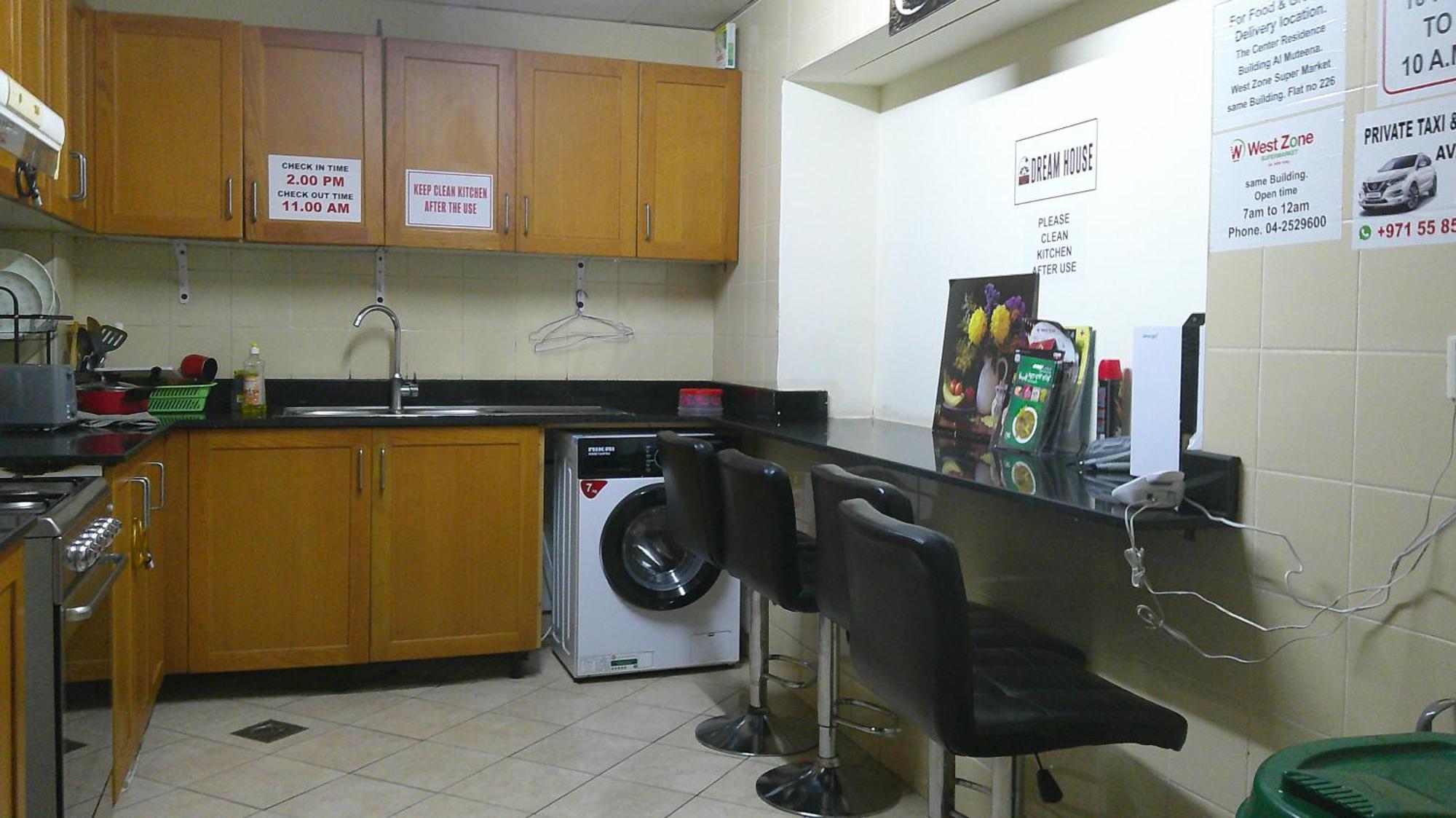 Ruby Star Hostel Dubai F2 Zewnętrze zdjęcie