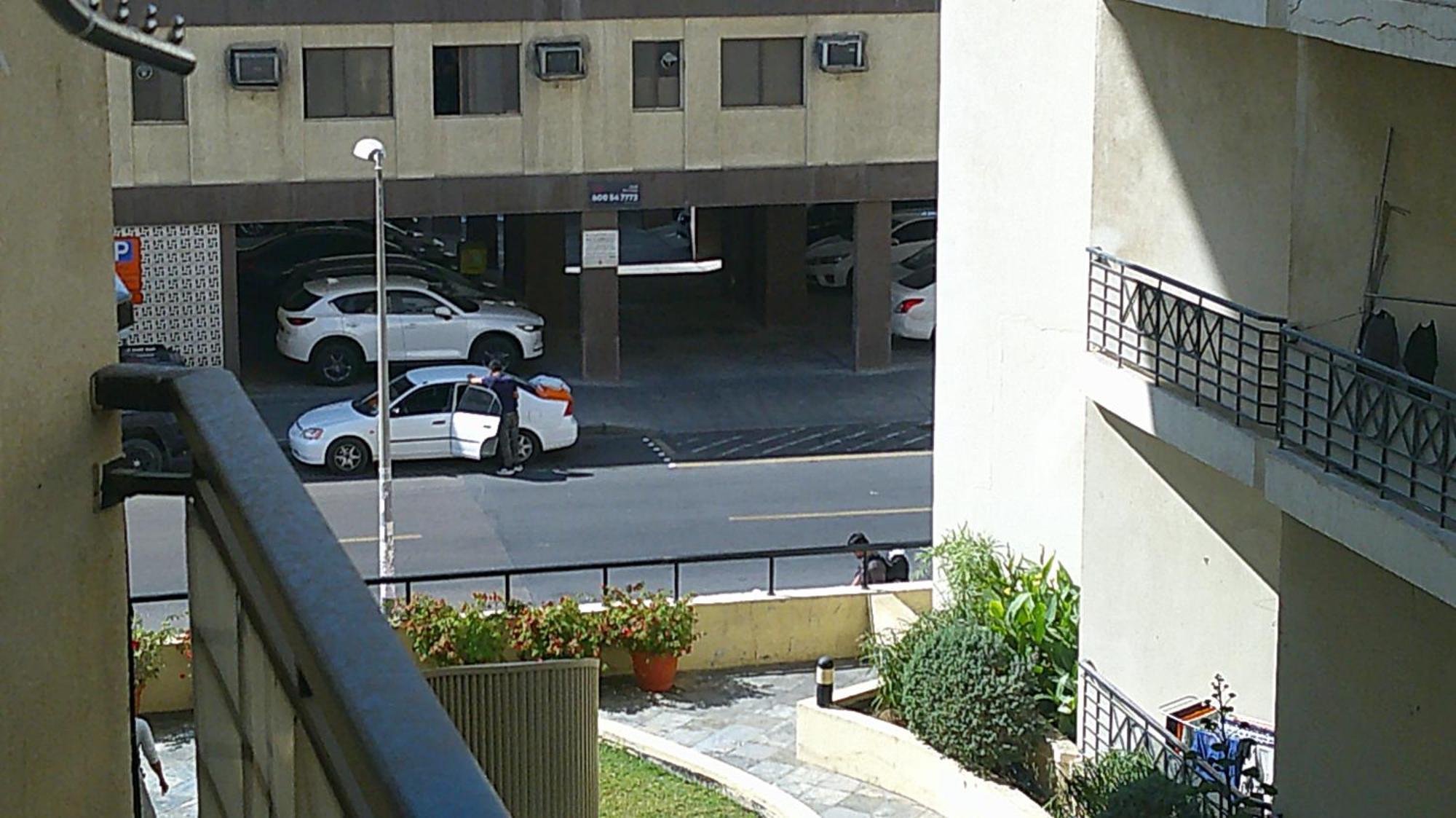 Ruby Star Hostel Dubai F2 Zewnętrze zdjęcie